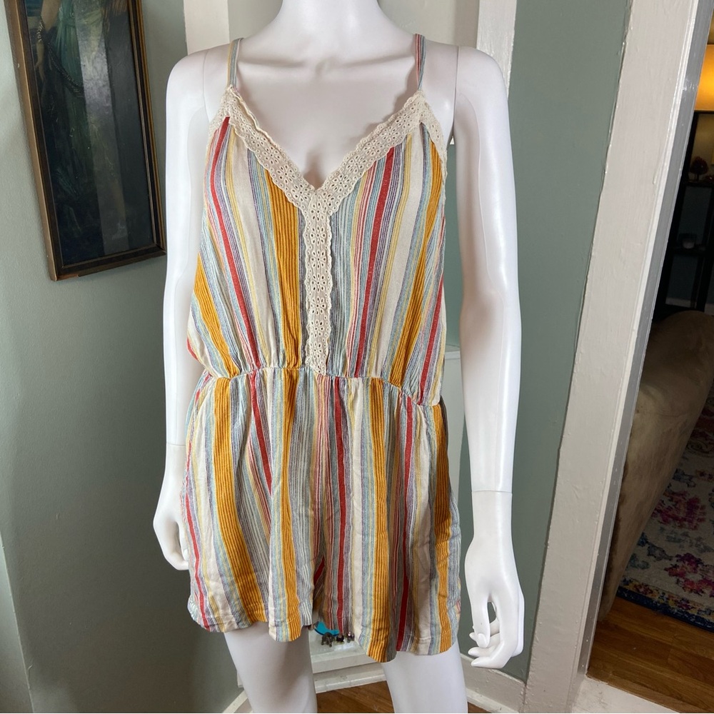3/$12 Nevena Rae Large L Colorful Striped Romper Eyelet Lace Playsuit Shorts